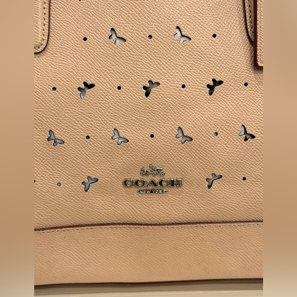 COACH SIERRA SATCHEL IN PERFORATED CROSSGRAIN LEATHER - Picture 3 of 11